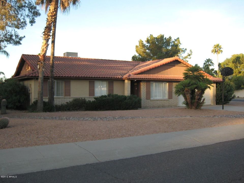 1st image of 5731 E Voltaire Ave
