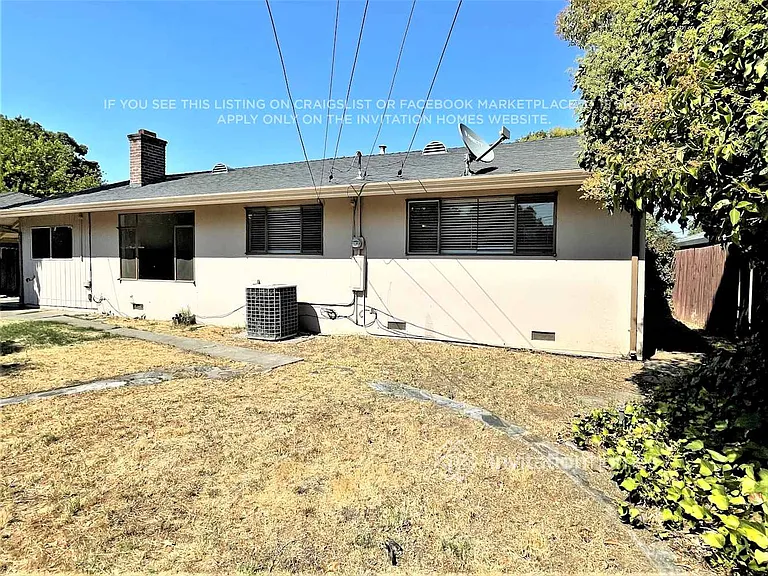 7030 Tamoshanter Way — Photo 12