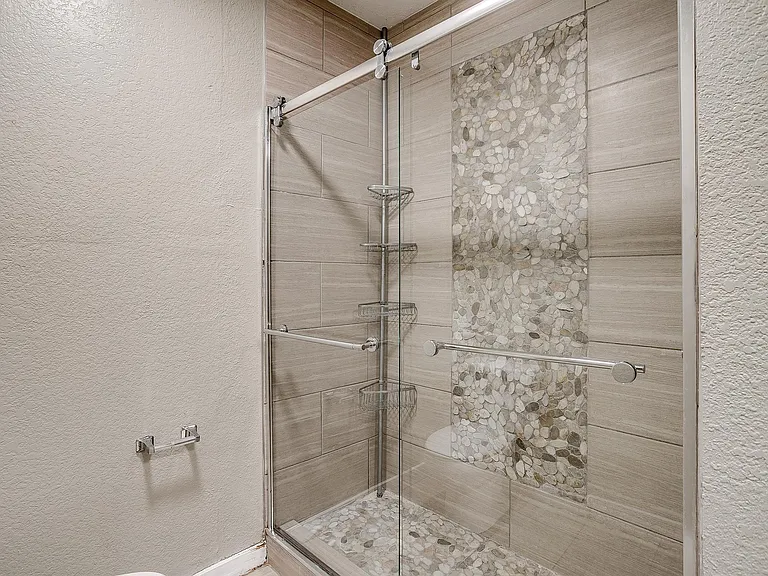 3524 South Dr — Photo 15