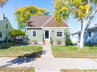 2121 Adams St, La Crosse, WI 54601
