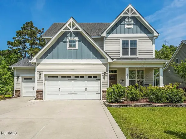 334 W Goldeneye Ln, Sneads Ferry, NC 28460