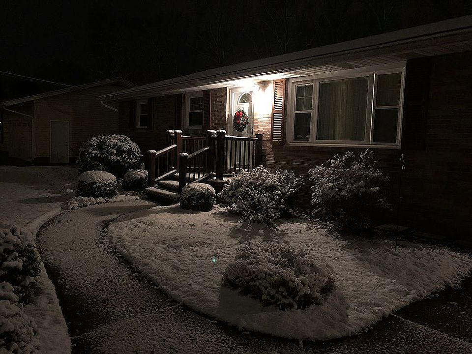 2nd image of 338 34th St SW