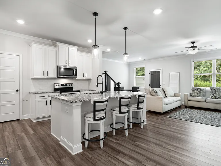 4635 Cypress Park Dr — Photo 6