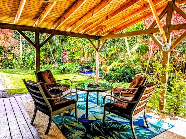 1120 Maohu St #A, Makawao, HI 96768