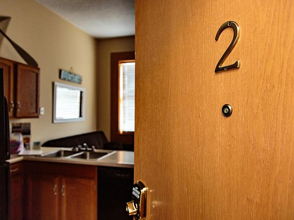 4th image of 532 Dyckman Ave #2
