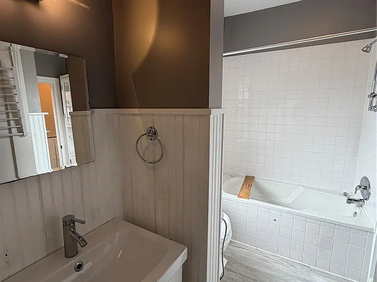 6314 S Rosebury Ave #3W — Photo 11