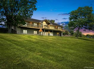 425 Riverhills Rd, Kingsford, MI 49802