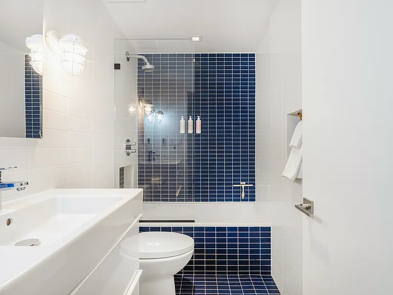 230 Bergen St #1 — Photo 27