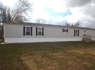 107 Woodland Dr, Collinsville, IL