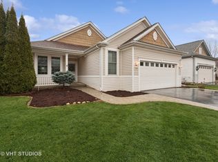 12866 Oak Grove Dr, Huntley, IL