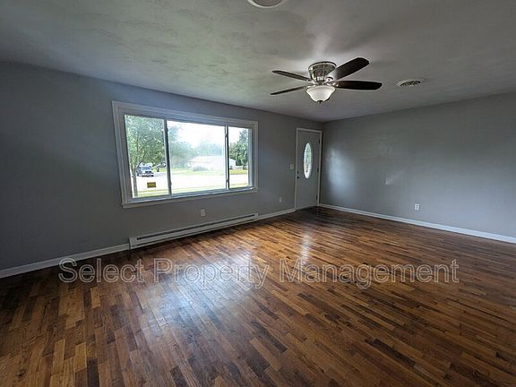 4th image of 3705 Saint Joe Center Rd