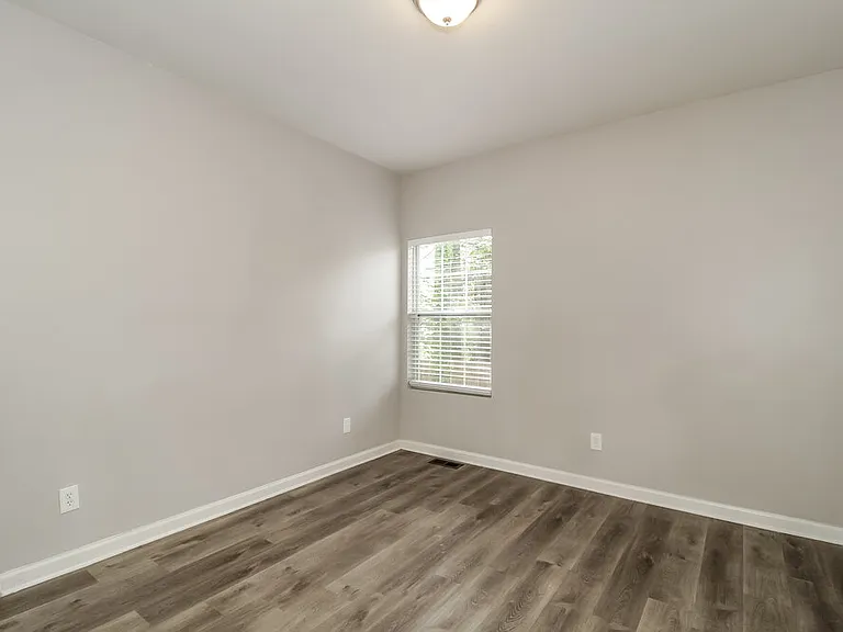 2981 Courtland Oaks Trl SW — Photo 12