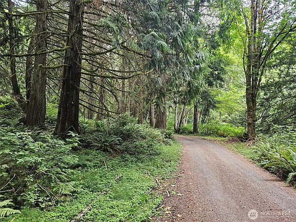 5th image of 1 NSN Smith Lane
