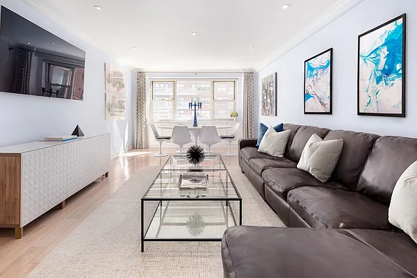 Sold by Compass | media 4
