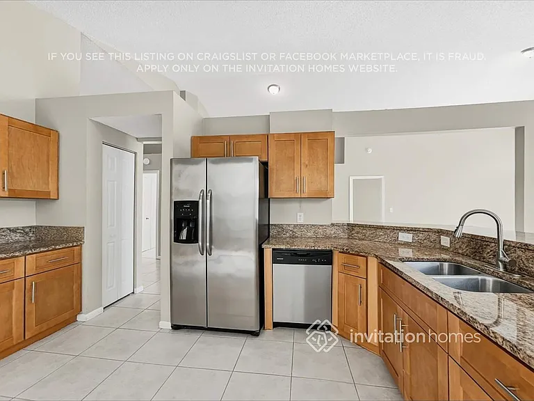 7704 Thornlee Dr — Photo 9