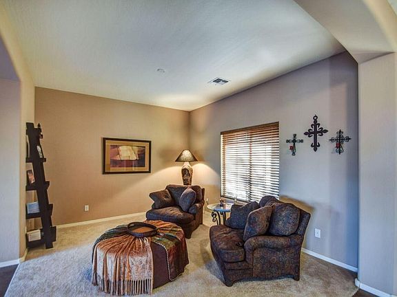 4th image of 35521 N Miller Ln