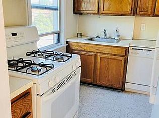 29-17 148th St #2U, Flushing, NY 11354
