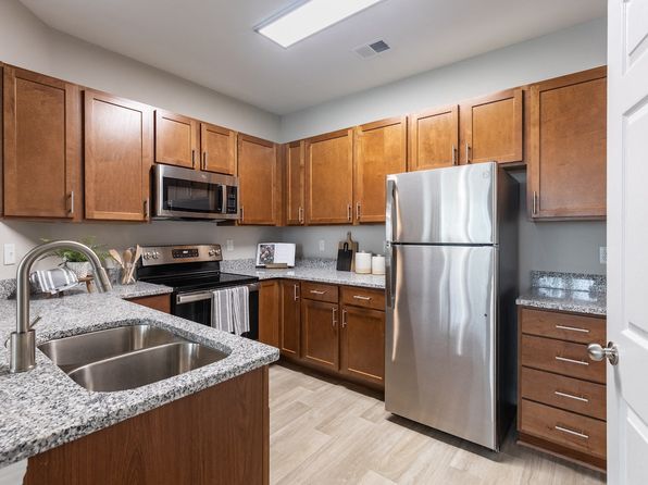 131 Stillwater Landing Way #5-305