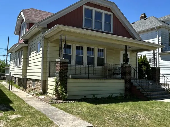 1645 S 65th STREET, West Allis, WI 53214