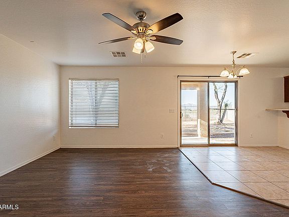 4th image of 8228 S 74TH Avenue