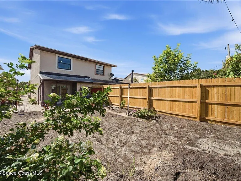 300 Canaveral Beach Blvd — Photo 21