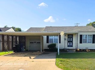 221 E Douglas Dr, Midwest City, OK 73110