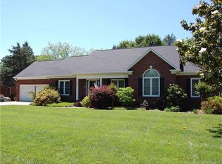 8284 Quail Hollow Dr #17, Harrisburg, NC 28075