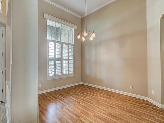 4th image of 7916 Westminster Abbey Blvd