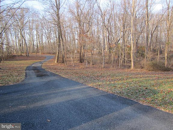 3rd image of 4721 Mellow Rd