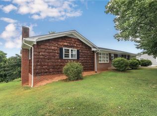 104 Williams St, Jonesville, NC 28642