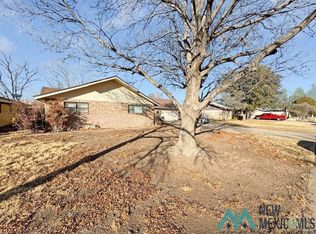 1400 E Cimarron Rd, Hobbs, NM 88240