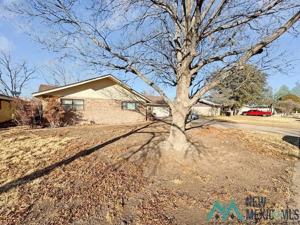 1400 E Cimarron Rd, Hobbs, NM 88240