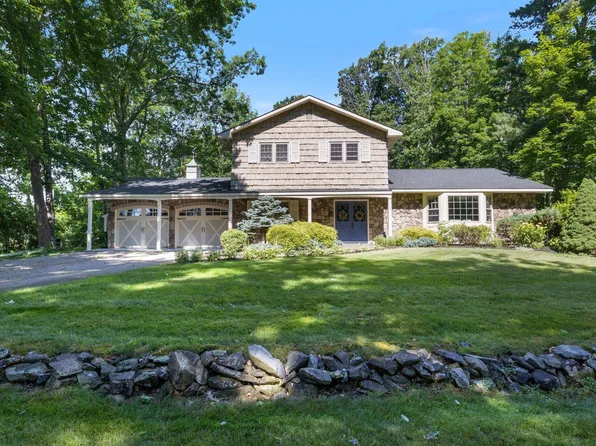 189 Gulf Road, Dover, NH 03820