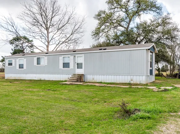 107 Sweet Jarvil Rd, Dayton, TX 77535