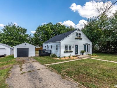 212 Albert St, Washington, IL, 61571