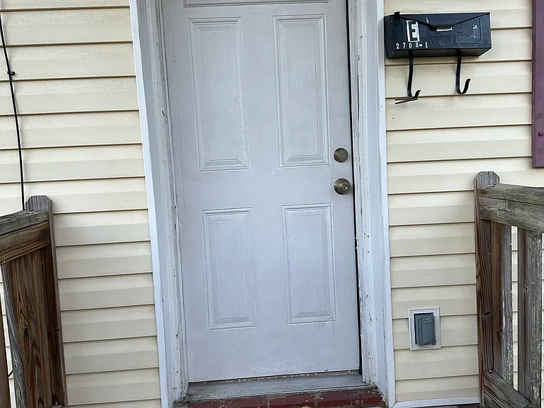 2708 Willow St #3B — Photo 1