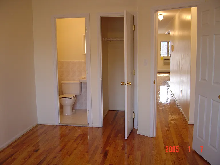 1555 Dahill Rd #2F — Photo 5