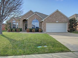 7910 Raton Ridge Ln, Arlington, TX 76002