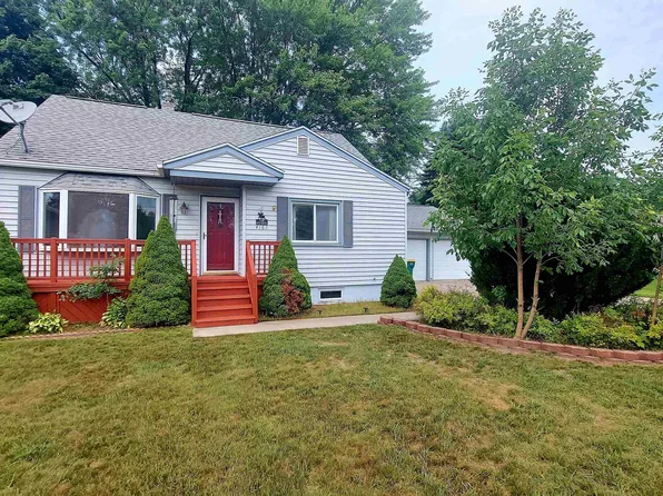 4165 Richmark Ln, Bay City, MI 48706