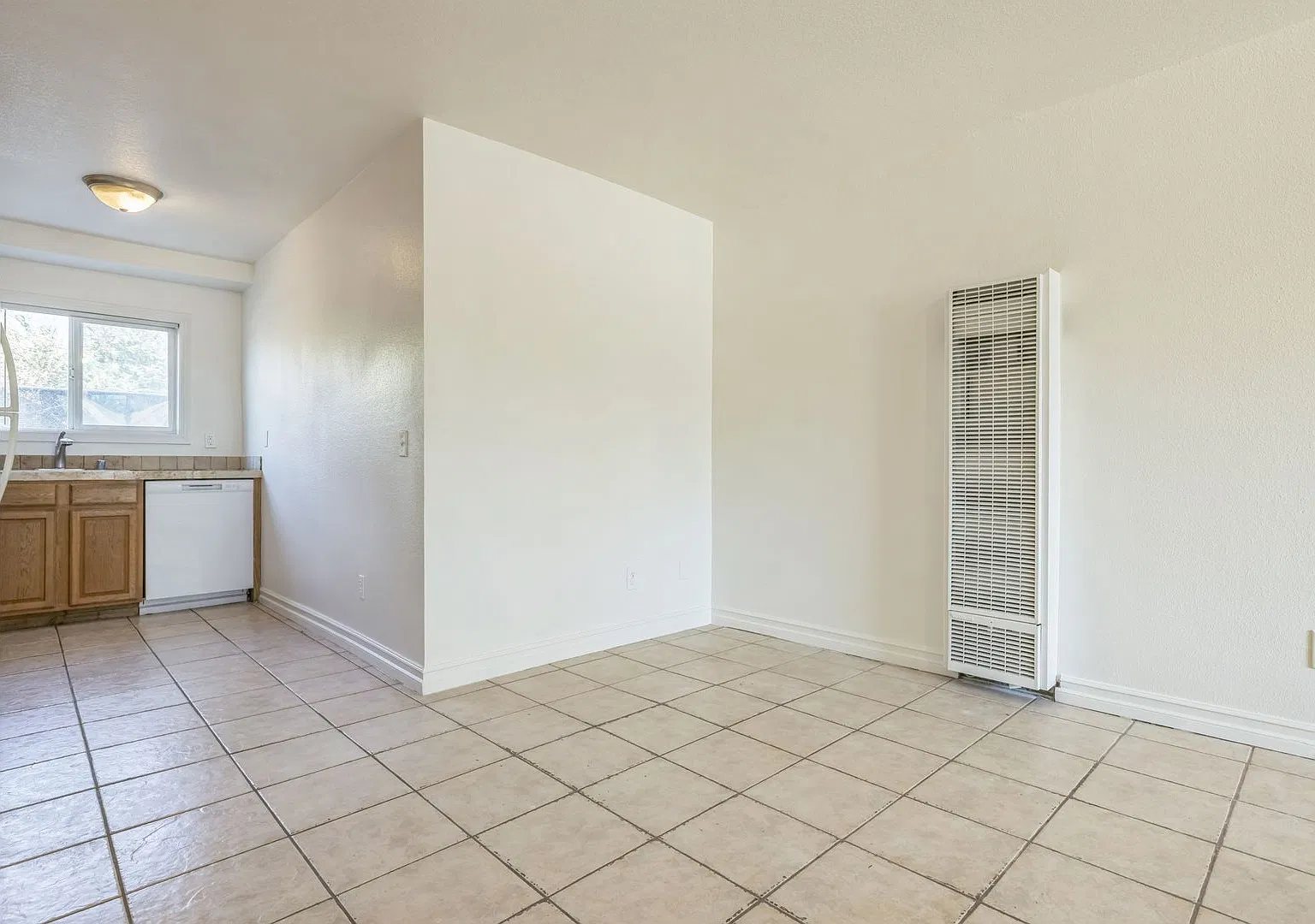 1889 N. Cerritos Road — Photo 3