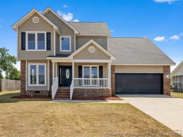 4818 Deer Lakes Rd, Fayetteville, NC 28311