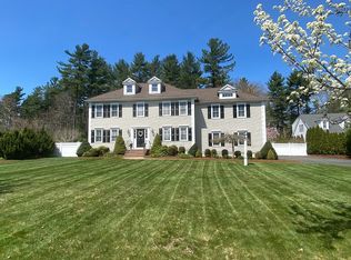 42 Lantern Ln, Pembroke, MA 02359