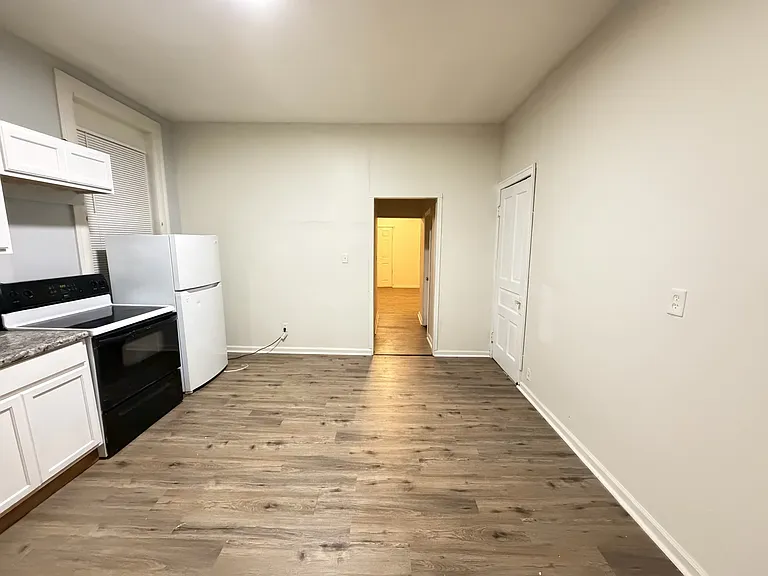 4430-4432 Strodtman Pl #A — Photo 1