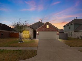 2926 Country Clearing Ln, Rosenberg, TX 77471