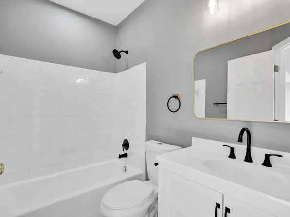 11127 Marsh Rd #201, Bealeton, VA 22712