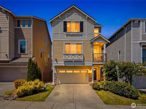 111 210th Street SW, Lynnwood, WA 98036