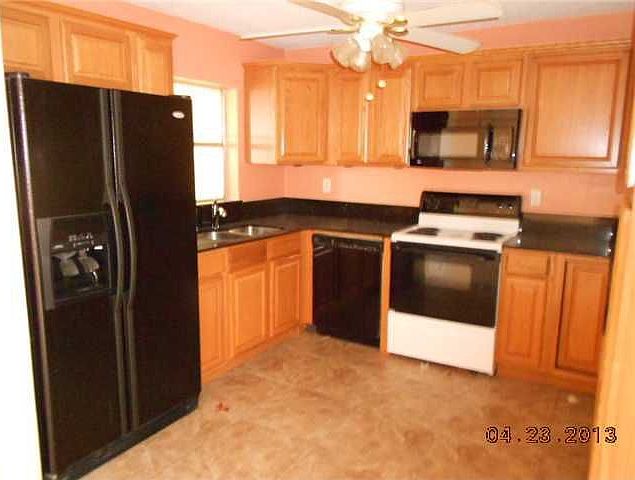 2nd image of 9107 SW 52nd Ct