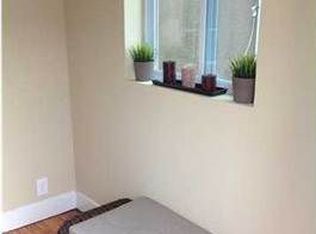 75 New St, Staten Island, NY 10302
