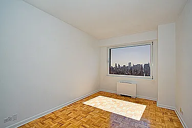 Rented by Adriana Arciello, LREB