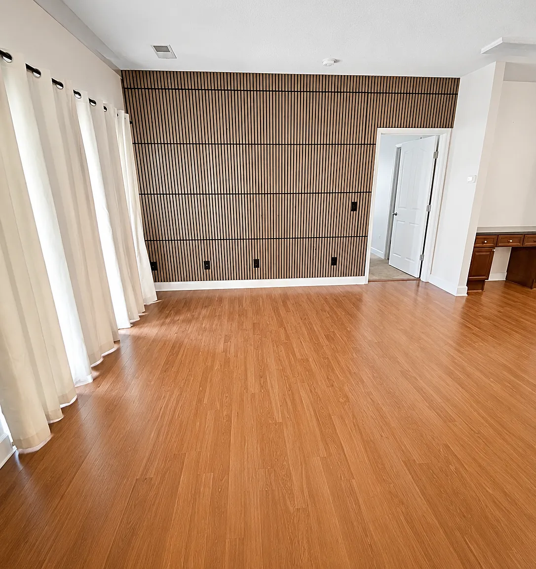 2 bed, 1174 sqft, $1,835 — Photo 2
